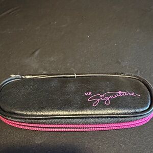 Mary Kay Black Cosmetic Case with Pink Accent